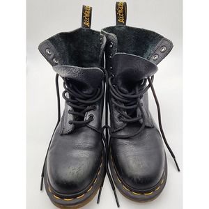 Unisex Dr Martens AirWair Leather Boots Bouncing Soles UK 6 US 8